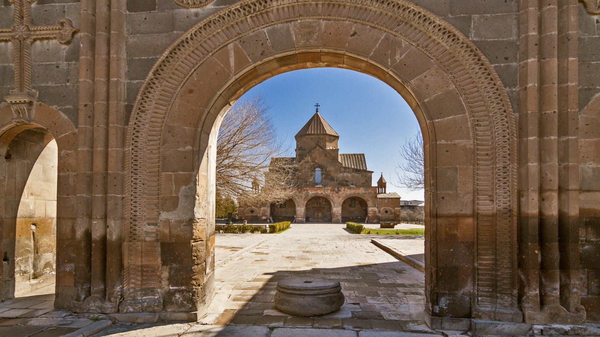armenien_poster_istock_211023_13