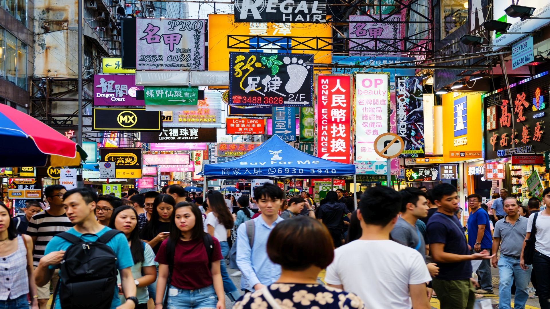 china_poster_istock_211023_9