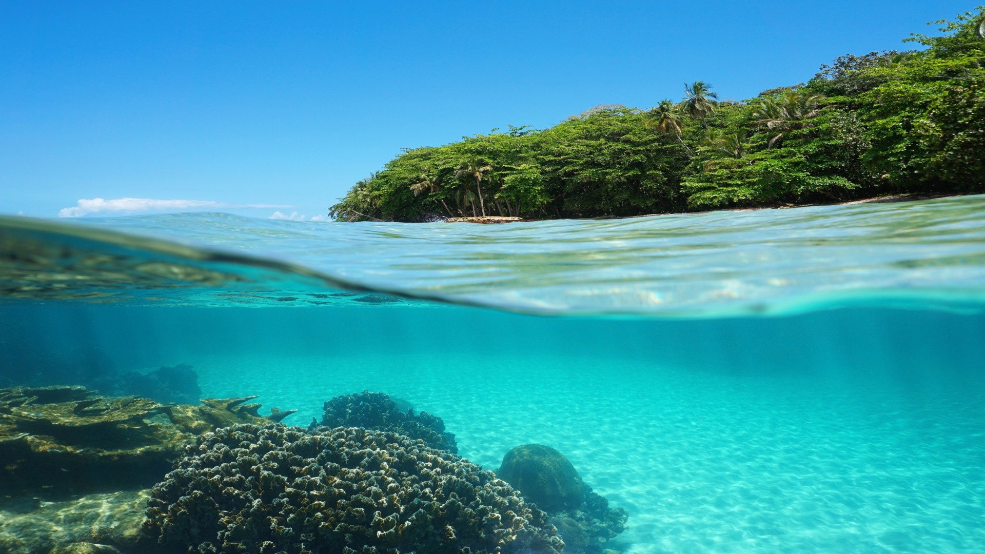 costa rica_poster_istock_17