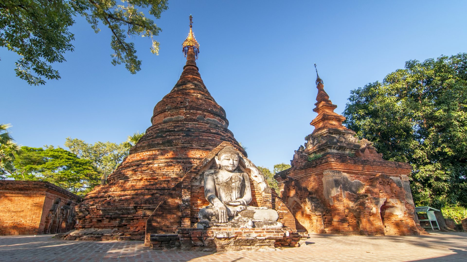 myanmar_poster_istock_9