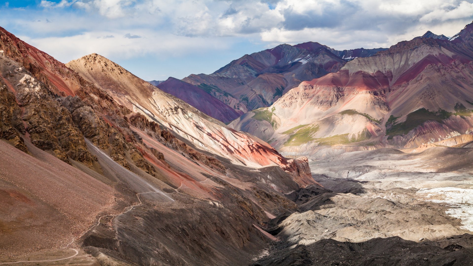 tadschikistan_poster_istock_4