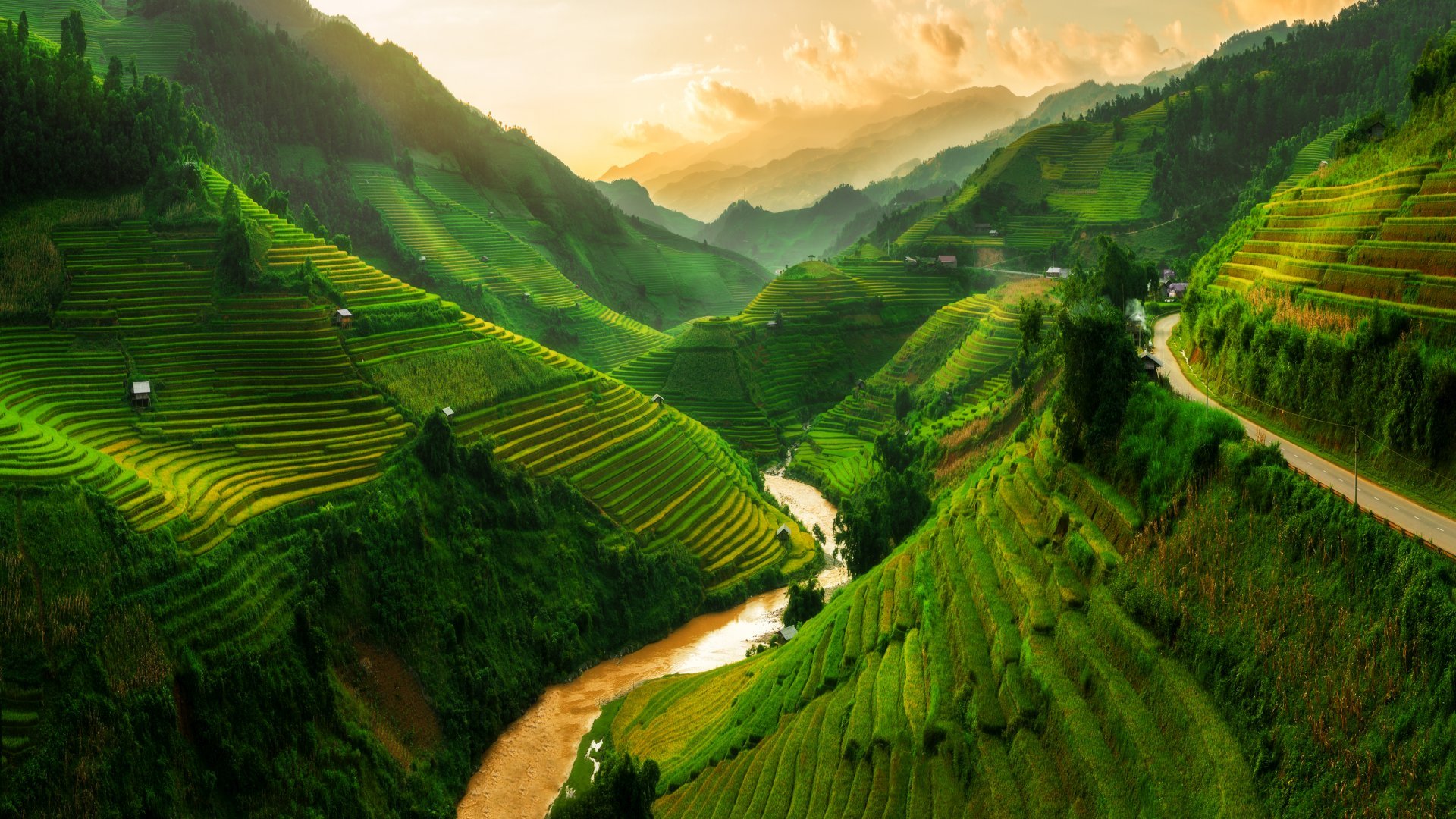 vietnam_poster_istock_12
