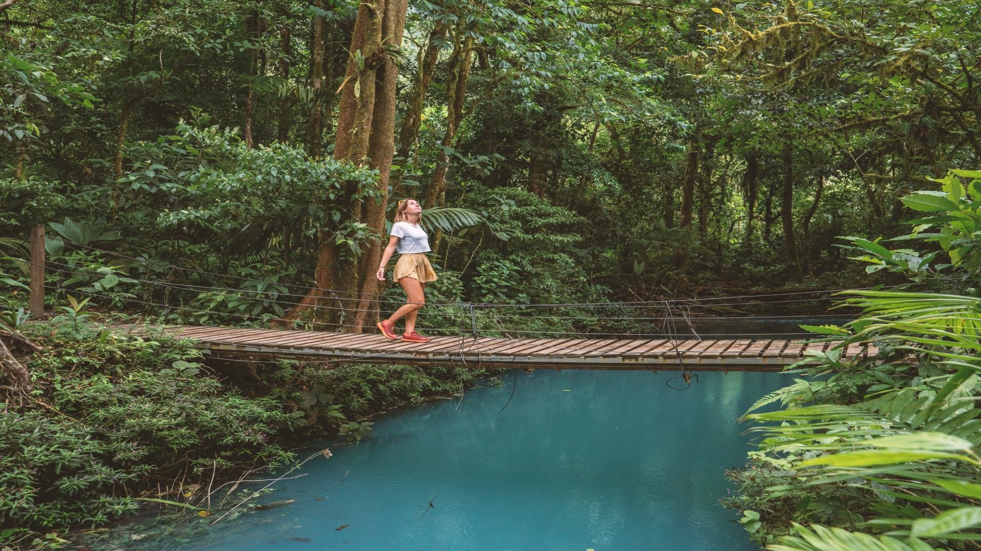costa rica_poster_istock_5