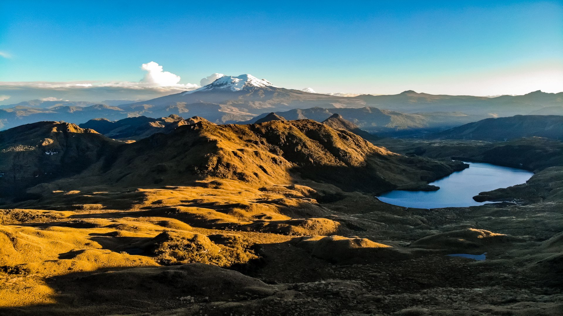 ecuador_poster_istock_10