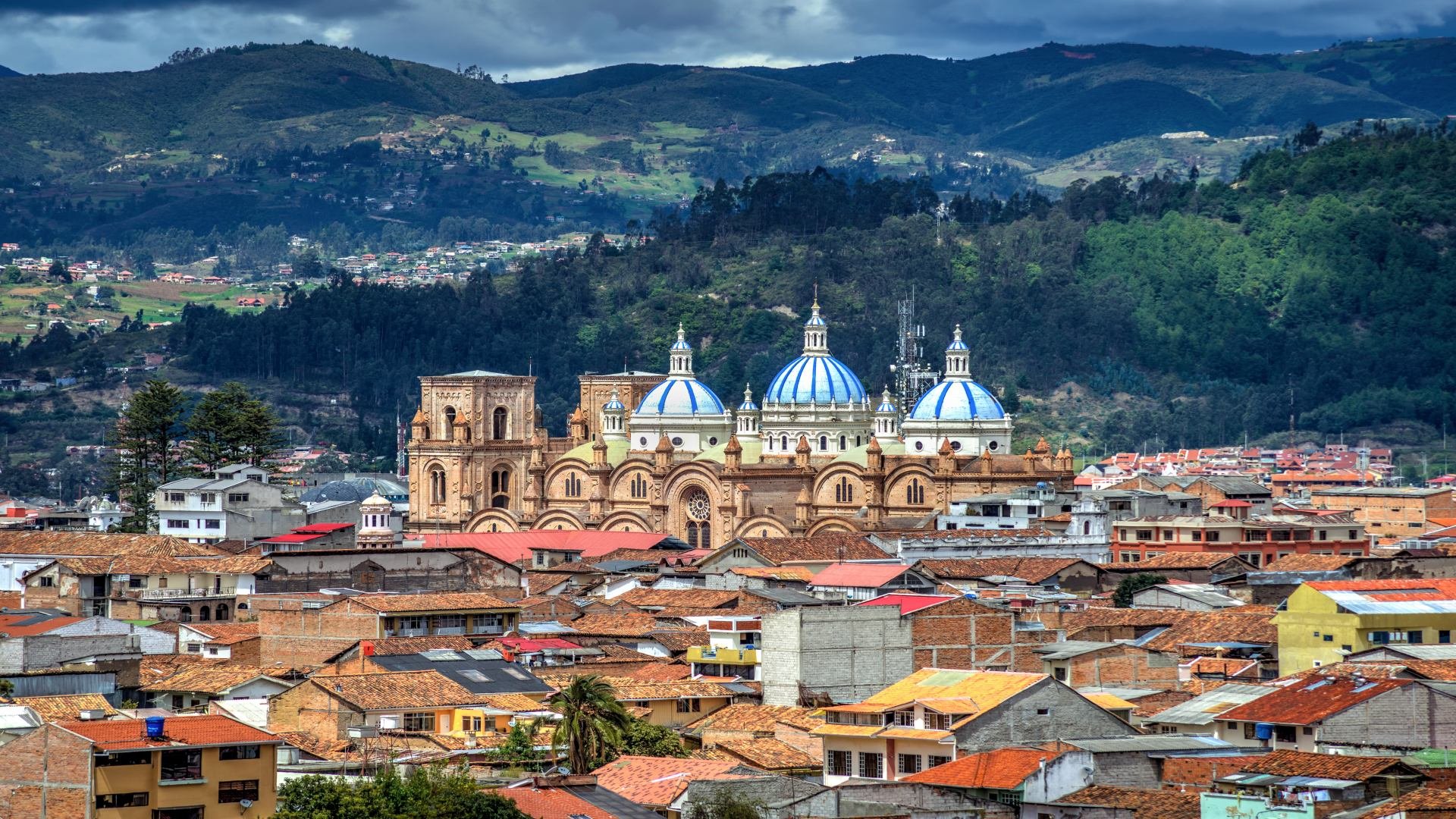 ecuador_poster_istock_211115_4