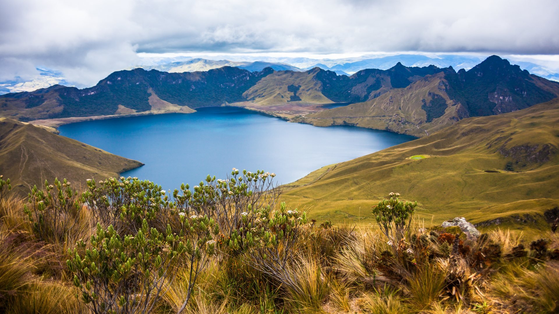 ecuador_poster_istock_6
