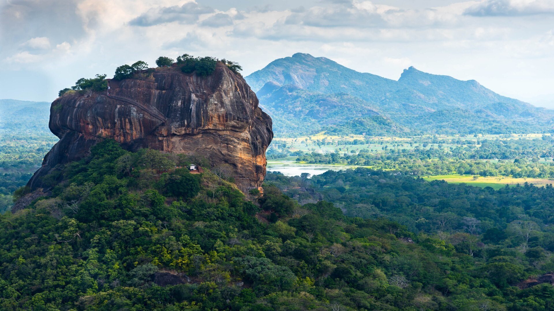 sri lanka_poster_istock_41
